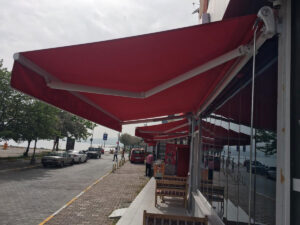 istanbul mafsallı tente